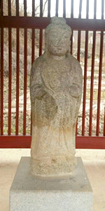 태화리석조보살입상