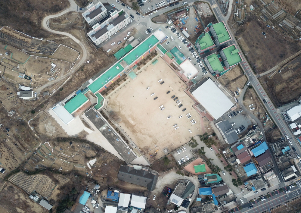 김천동부초등학교 운동장 항공샷