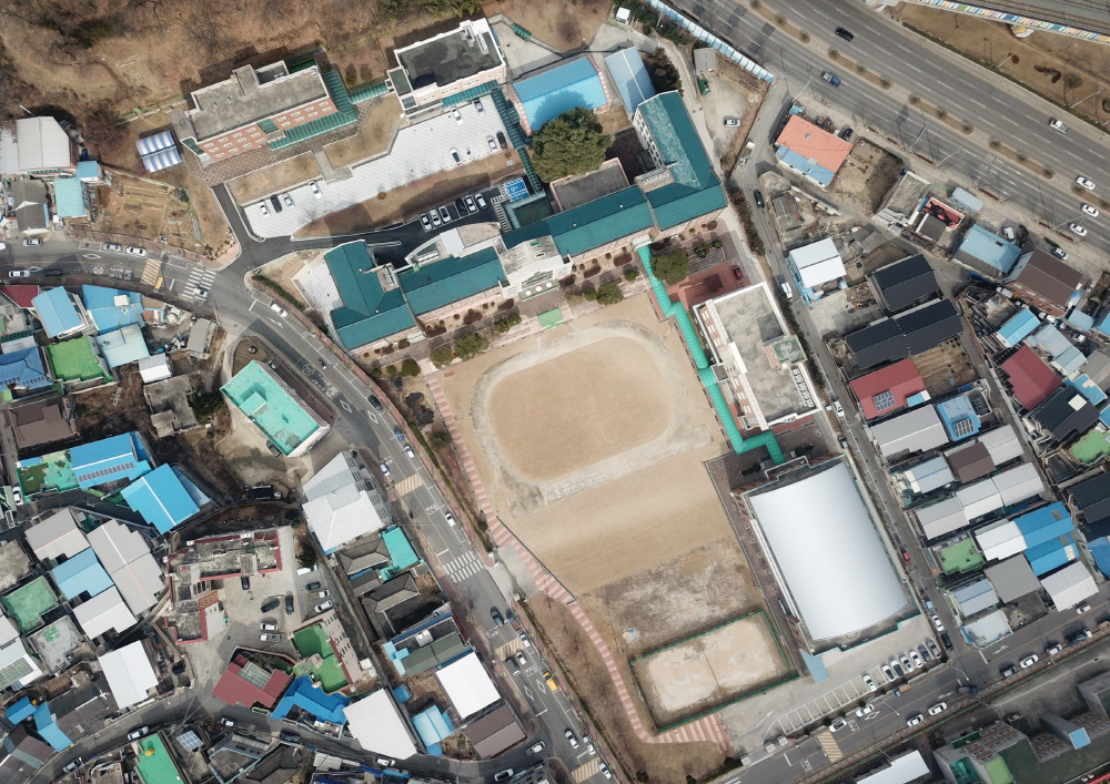 김천여자고등학교 운동장 항공샷